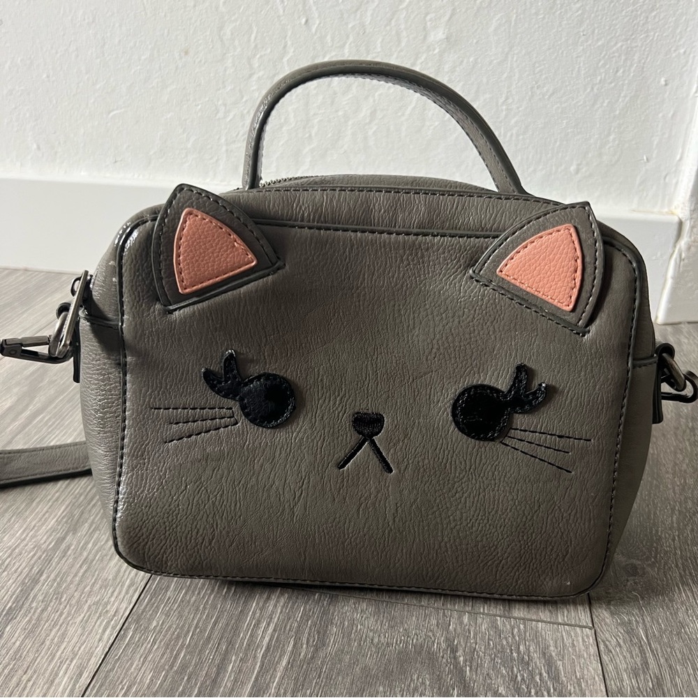 Loungefly Gray Cat Crossbody Bag